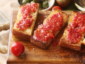 pan con tomate